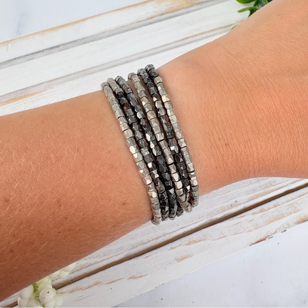 Elegant Silver and Black Beaded Wrap Bracelet Set